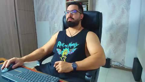 Robby online show from 11-14-25, 01:15