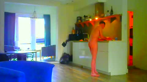 rober10000 online show from 10-28-25, 09:13