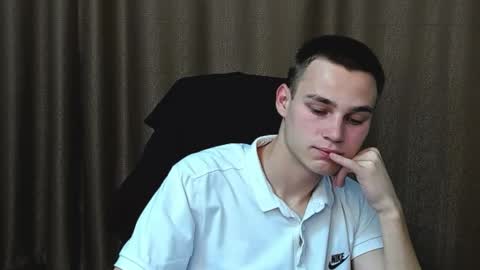 robert10211 online show from 09-16-25, 06:20