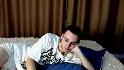 robert10211 online show from 02-20-26, 09:00