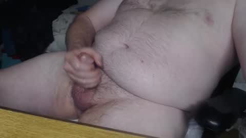 Snapshot of robert9955 chatting on 04-16-26, 03:40 Robert9955 online show from 04-16-26, 03:40