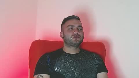 Stiven - online show from 10-31-25, 05:08