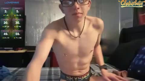 Snapshot of robertcicijr21 chatting on 01-23-25, 06:28 Robert Cici Jr. online show from 01-23-25, 06:28