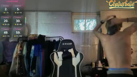 Snapshot of robertcicijr21 chatting on 10-01-25, 12:22 Robert Cici Jr. online show from 10-01-25, 12:22