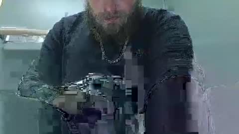 Snapshot of robertd5094 chatting on 01-17-25, 01:46 robertd5094 online show from 01-17-25, 01:46