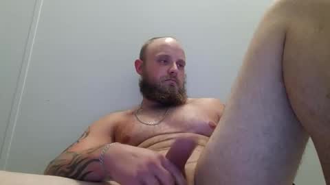 robertd5094 online show from 11-30-25, 03:38