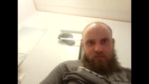 robertd5094 online show from 01-07-26, 11:56