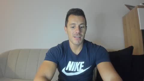 roberto4ever online show from 01-04-25, 02:35