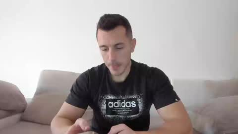 roberto4ever online show from 03-06-25, 12:41