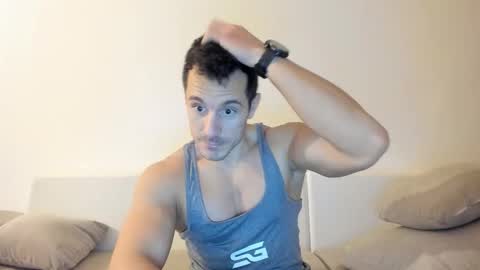 roberto4ever online show from 12-14-25, 03:06