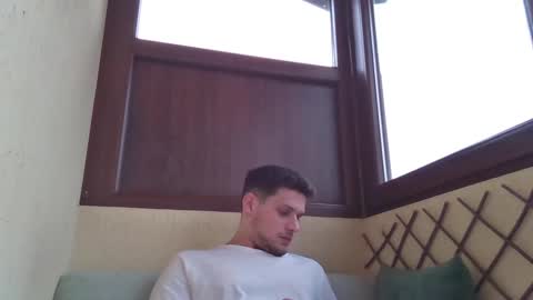 Roberto online show from 02-28-25, 02:53