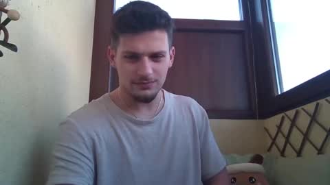 Roberto online show from 01-12-26, 07:46