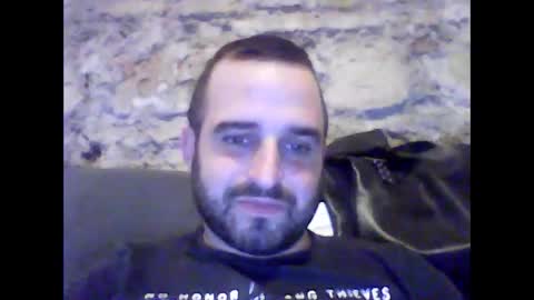 Snapshot of robertoredo chatting on 01-16-25, 10:34 Roberto online show from 01-16-25, 10:34