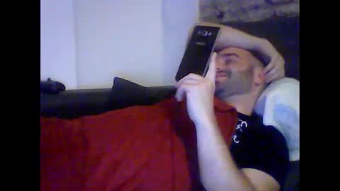 Snapshot of robertoredo chatting on 01-18-25, 09:02 Roberto online show from 01-18-25, 09:02