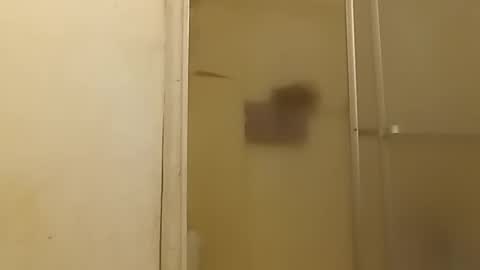 Snapshot of robertsaiz4200 chatting on 10-24-25, 03:47 robertsaiz4200 online show from 10-24-25, 03:47