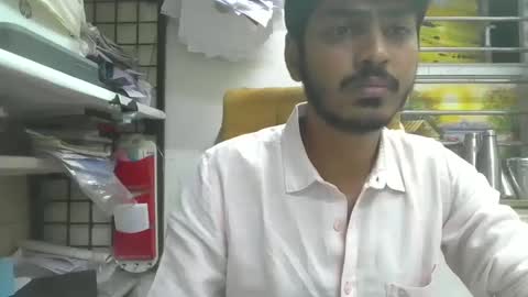 Robertsalia online show from 02-27-25, 01:07