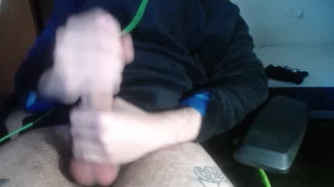 Snapshot of roberunxx chatting on 02-04-26, 02:12 Rober online show from 02-04-26, 02:12