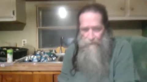 Snapshot of robetrtclark chatting on 12-18-25, 04:18 robetrtclark online show from 12-18-25, 04:18