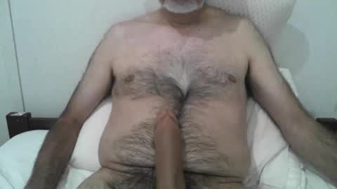 Snapshot of robhin40 chatting on 05-06-26, 03:46 Robhin maduro online show from 05-06-26, 03:46