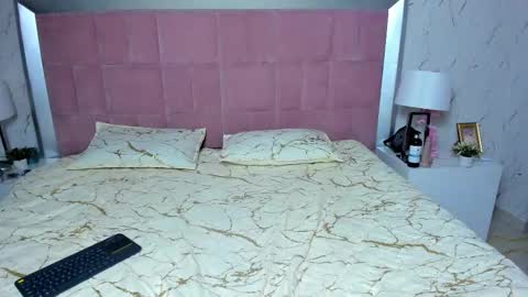 robin D online show from 11-07-25, 05:35