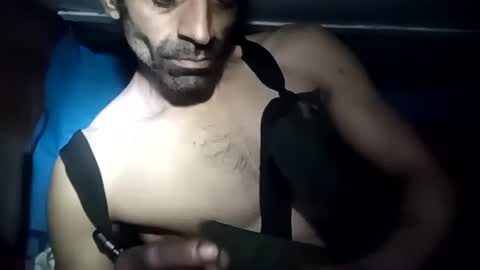 R online show from 12-18-25, 04:29