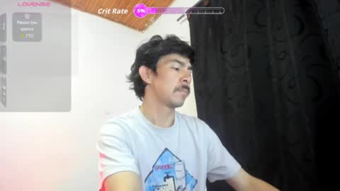 Snapshot of robindominique chatting on 05-31-26, 02:09 Robin online show from 05-31-26, 02:09