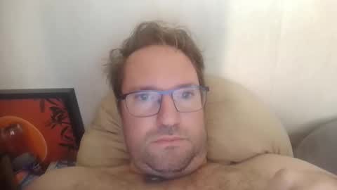 robinouhot online show from 11-07-25, 09:09