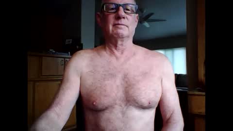 Snapshot of robo0000 chatting on 02-19-26, 04:58 robo0000 online show from 02-19-26, 04:58