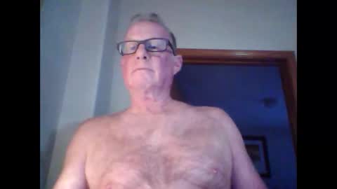 robo0000 online show from 05-15-26, 11:34