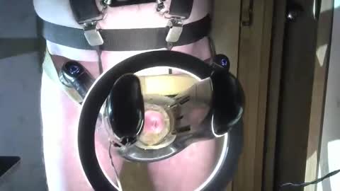 Robodickmilker online show from 10-18-25, 02:58