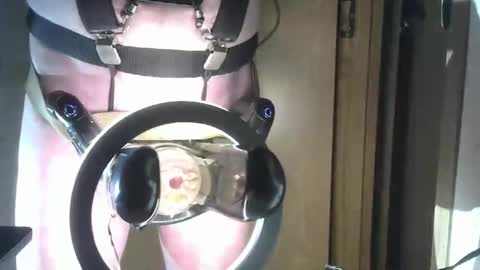 Robodickmilker online show from 11-20-25, 02:56