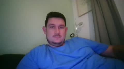 Robin online show from 09-21-25, 08:43