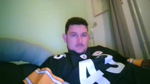 Robin online show from 10-17-25, 02:59