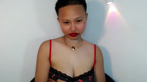 ASH LEE online show from 01-14-26, 02:23