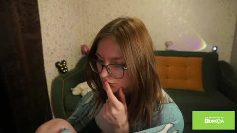 robynsentinella online show from 05-14-26, 03:46