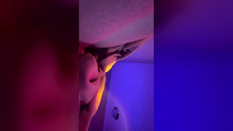 Snapshot of robynthegoddess chatting on 02-15-26, 05:04 robynthegoddess online show from 02-15-26, 05:04