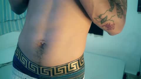 Rocco online show from 10-22-25, 02:34