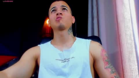 Snapshot of rocco_santos chatting on 05-05-26, 06:38 rocco_santos online show from 05-05-26, 06:38