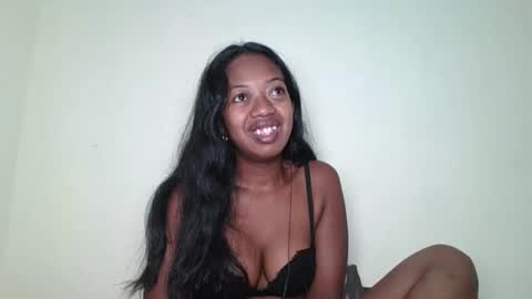 rochellinah online show from 05-21-26, 11:39