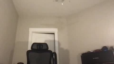 Snapshot of rockboy3000 chatting on 02-02-25, 03:32 rockboy3000 online show from 02-02-25, 03:32