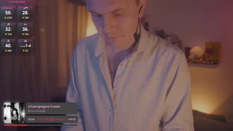 Rocket Bunny online show from 10-15-25, 09:48