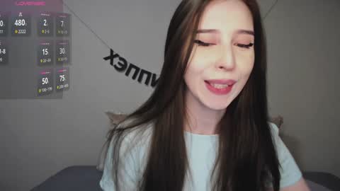 rocketsgirl online show from 12-28-24, 08:05