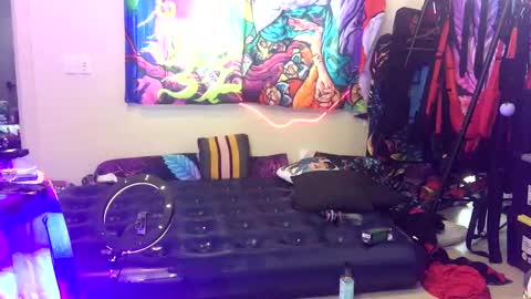 Snapshot of rod77knee chatting on 12-26-24, 03:38 rod77knee online show from 12-26-24, 03:38