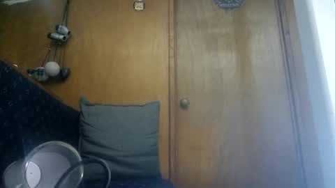 Snapshot of rod77knee chatting on 09-30-25, 07:19 rod77knee online show from 09-30-25, 07:19