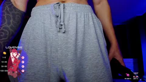 Snapshot of rodarri chatting on 01-14-25, 10:23 MY NAME CAN SEE ALL MY CUM VIDEO BUY FAN SUB. online show from 01-14-25, 10:23