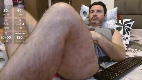 Snapshot of rodher81 chatting on 10-23-25, 05:44 Rod online show from 10-23-25, 05:44