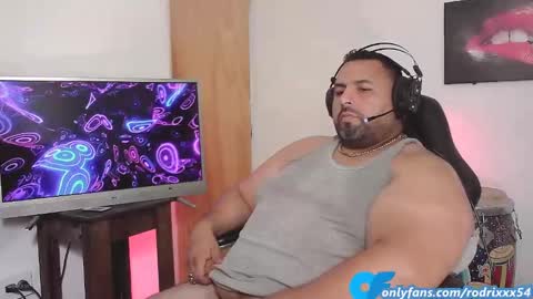 rodrixxx54 online show from 01-15-25, 01:23