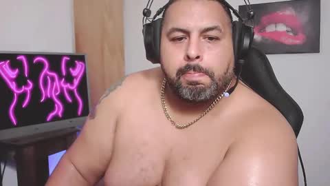 rodrixxx54 online show from 01-31-25, 01:54