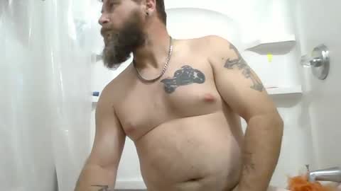 Snapshot of rodthemechanic chatting on 10-27-25, 03:21 rodthemechanic online show from 10-27-25, 03:21