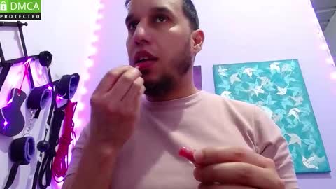 Snapshot of rodthiago chatting on 09-13-25, 11:59 Thiago independent model online show from 09-13-25, 11:59